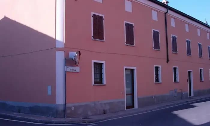 Rexer-Ricengo-Appartamento-uso-ufficio-in-vendita-in-via-Roma-a-RicengoALTRO
