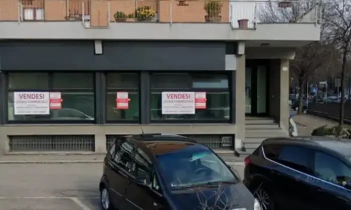 Rexer-Santarcangelo-di-Romagna-Locale-commerciale-Viale-Giuseppe-Mazzini-Esterni