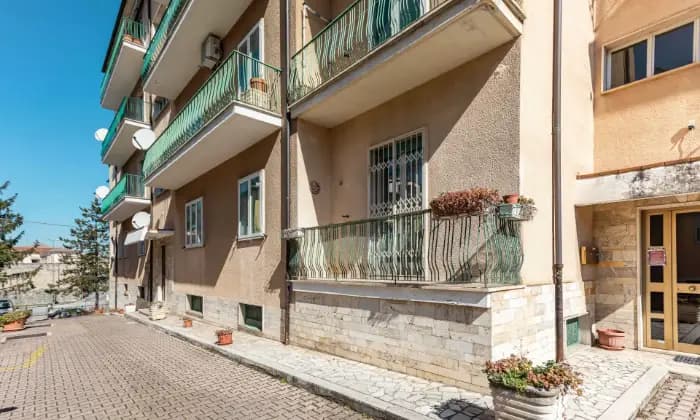 Rexer-Sulmona-Grande-appartamento-luminoso-con-balcone-Sulmona-Centro-ESTERNO