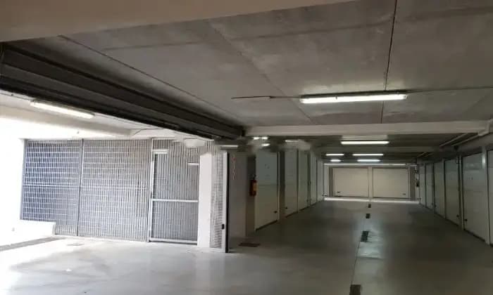 Rexer-Firenze-Garage-in-vendita-in-via-Torcicoda-GARAGE