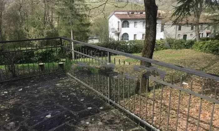 Rexer-Bobbio-Villa-unifamiliare-via-Vecchia-Bobbio-GIARDINO