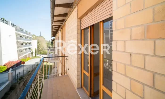 Rexer-Urbisaglia-Luminoso-appartamento-con-garage-BALCONI