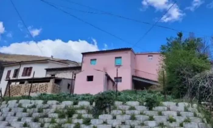 Rexer-Serrapetrona-Casa-di-paese-in-vendita-in-via-Villa-DAria-ALTRO