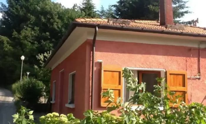 Rexer-Cutigliano-Casa-in-vendita-in-via-del-Paradiso-CutiglianoALTRO