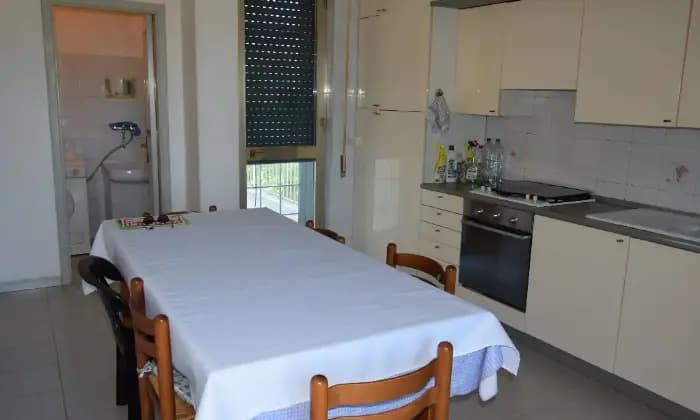 Rexer-Modica-Appartamento-in-villa-trifamiliare-zona-TrapaniRocciola-AIRONE-Cucina