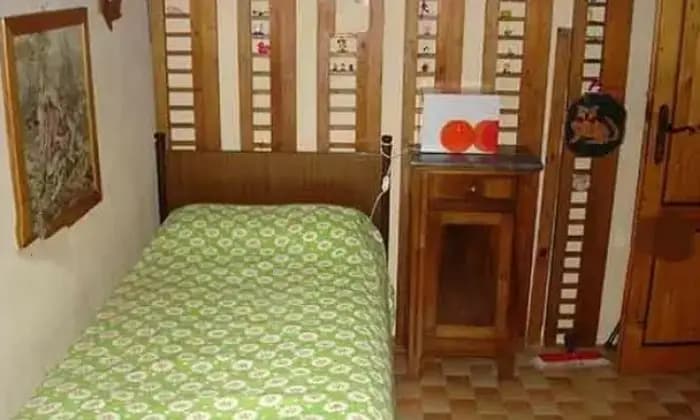 Rexer-Frassinoro-Villa-bifamiliare-sui-monti-CAMERA-DA-LETTO