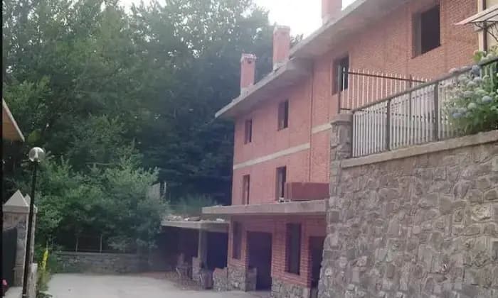 Rexer-Santo-Stefano-in-Aspromonte-Vendesi-villetta-in-Via-Aspromonte-Localit-GAMBARIE-a-SANTO-STEFANO-IN-ASPROMONTE-ALTRO