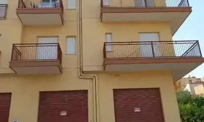 Rexer-Aragona-Vendesi-Appartamento-Via-Enrico-de-Nicola-a-Aragona-AGFacciata