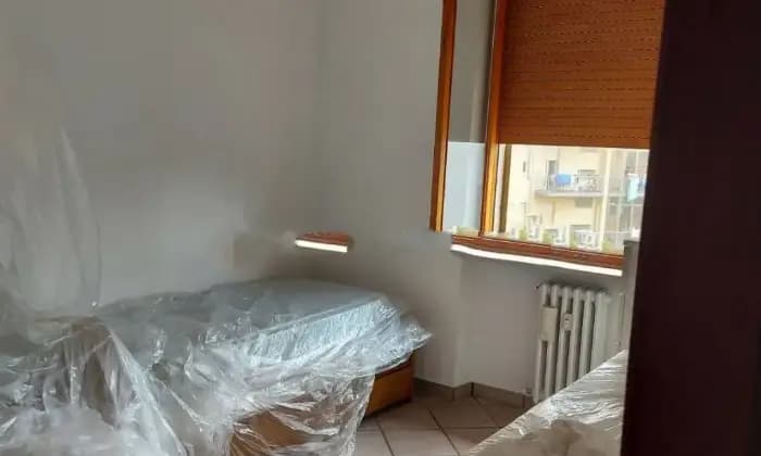 Rexer-Tortona-Vendesi-appartamento-in-via-Franceschino-da-Baxilio-a-Tortona-AL-CAMERA-DA-LETTO