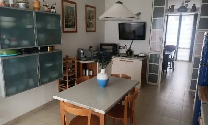 Rexer-Staffolo-Appartamento-in-villa-via-Panoramica-Staffolo-CUCINA
