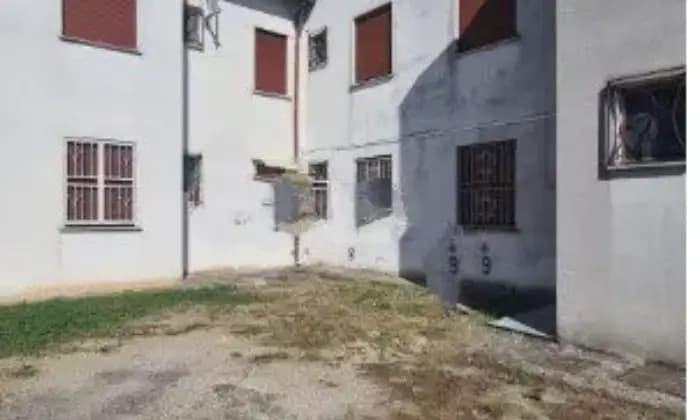 Rexer-Comacchio-Vendesi-appartamento-in-Viale-della-VignaLido-di-VolanoComacchioTerrazzo