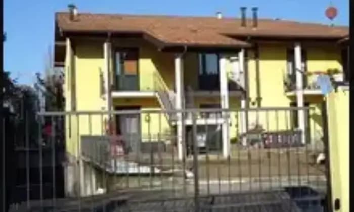 Rexer-Serravalle-Scrivia-Appartamento-in-vendita-in-via-Pietro-Mascagni-a-Serravalle-ScriviaTerrazzo
