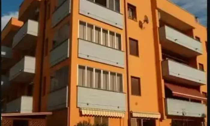 Rexer-Senigallia-Appartamento-in-Cesano-di-Senigallia-Garage
