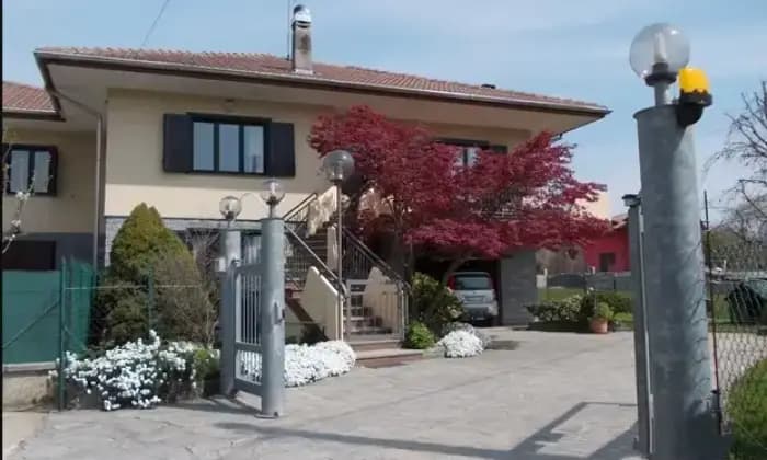 Rexer-Cintano-Casa-indipendente-in-vendita-in-via-Santuario-a-Cintano-Terrazzo