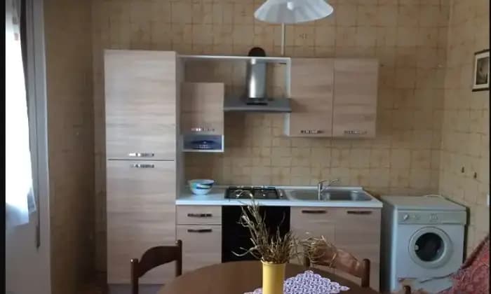 Rexer-Rosolina-Appartamento-indipendente-al-piano-a-ROSOLINA-Cucina