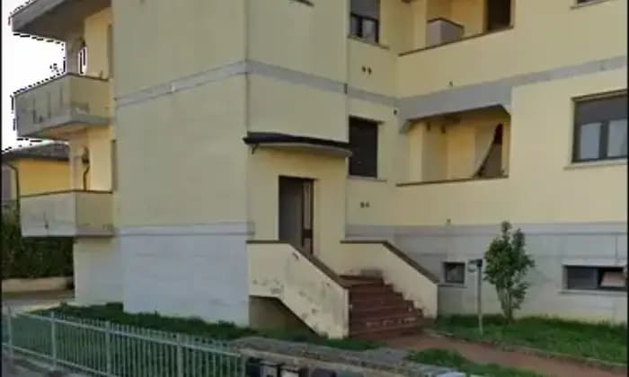 Rexer-Brescello-Due-appartamenti-in-vendita-in-via-Luigi-Pirandello-Brescello-Terrazzo