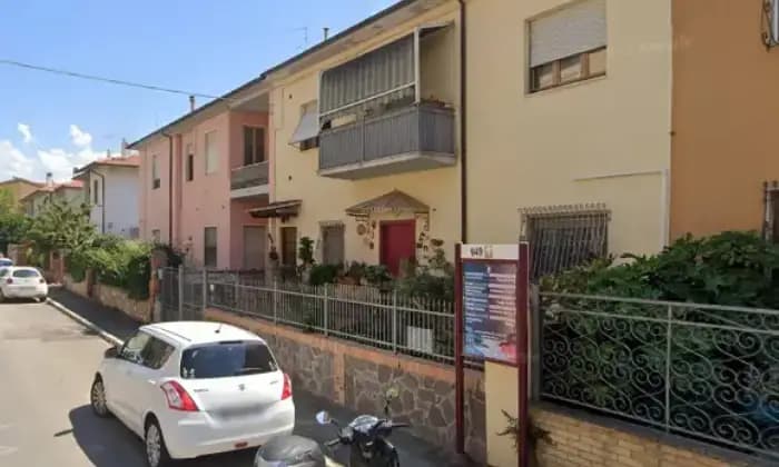 Rexer-Grosseto-Appartamento-in-vendita-in-via-Luigi-Settembrini-a-Grosseto-Terrazzo