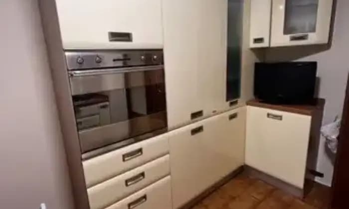 Rexer-Genova-Vendesi-appartamento-a-GENOVA-GE-Cucina