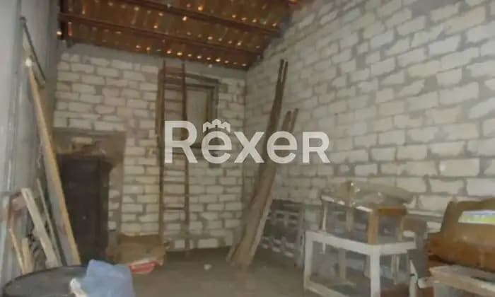 Rexer-Ragusa-Casa-indipendente-con-terreno-Cantina