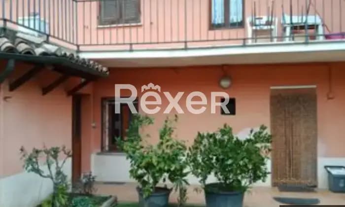 Rexer-Pozzolo-Formigaro-Appartamento-termo-autonomo-Giardino