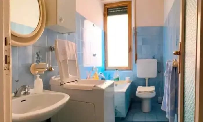 Rexer-Savona-Appartamento-da-ristrutturare-Bagno