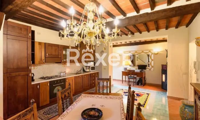Rexer-Cortona-Appartamento-elegantissimo-e-caratteristico-utilizzabile-anche-per-uso-turistico-Cucina