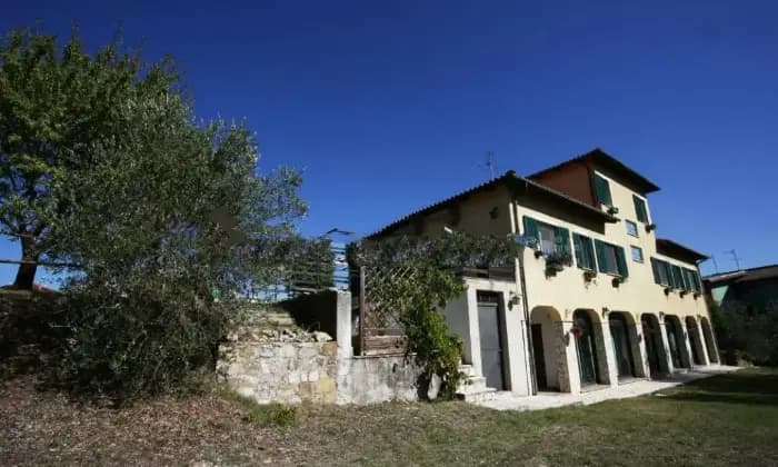 Rexer-Satriano-di-Lucania-Villa-plurifamiliare-via-Cammardella-Centro-Satriano-di-Lucania-Giardino
