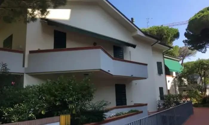 Rexer-Cervia-Villa-a-schiera-viale-Damiano-Chiesa-Milano-Marittima-Cervia-Facciata
