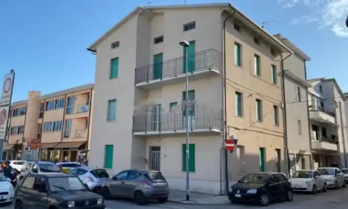Rexer-San-Benedetto-del-Tronto-Bilocale-in-vendita-in-via-Enrico-Toti-Garage