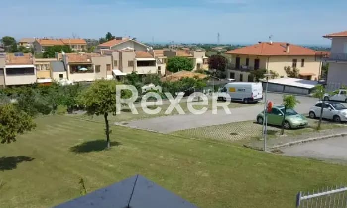 Rexer-Senigallia-Vendesi-ppartamento-a-Castellaro-di-SENIGALLIAGiardino