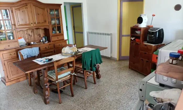 Rexer-Montalto-di-Castro-Vendesi-appartamento-a-MONTALTO-DI-CASTROAltro