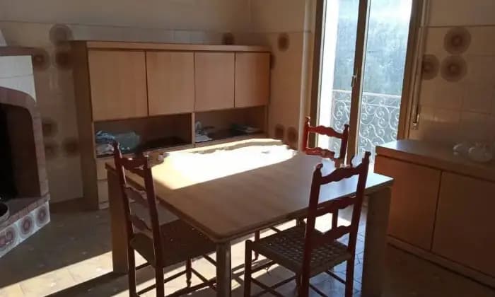 Rexer-Mattinata-Appartamento-in-vendita-in-via-Cesare-Battisti-Mattinata-Cucina
