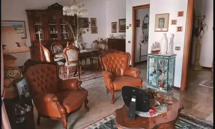 Rexer-Villaspeciosa-Casa-singola-in-vendita-in-via-Eleonora-DArborea-a-Villaspeciosa-Salone