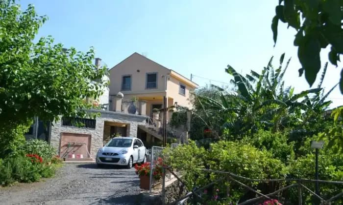 Rexer-Aci-Castello-Villa-con-Piscina-ad-Aci-castello-Terrazzo