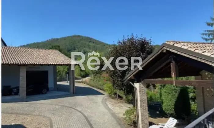 Rexer-Rocca-Susella-Casalecascina-in-vendita-in-frazione-Gaminara-a-Rocca-SusellaTerrazzo