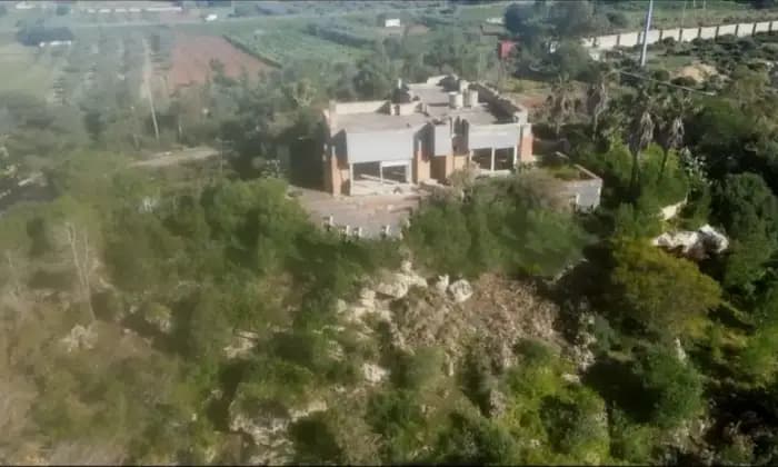 Rexer-Marsala-Vendesi-villa-in-contrada-Dara-a-Marsala-Terrazzo