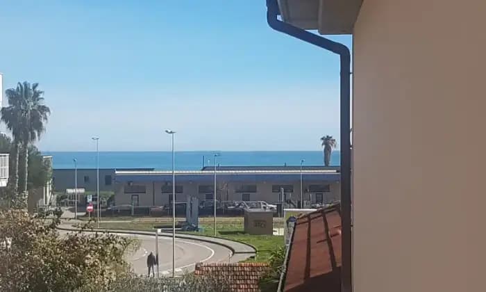 Rexer-San-Benedetto-del-Tronto-Appartamento-su-due-piani-in-vendita-in-via-Francesco-Morosini-Vista