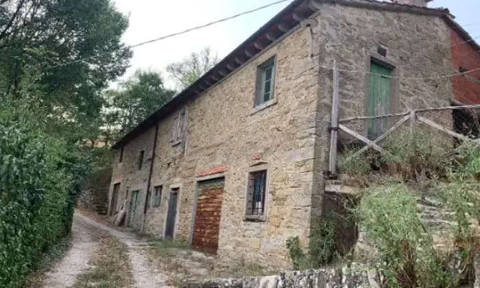 Rexer-Pratovecchio-Stia-Propriet-rustica-in-vendita-in-via-di-lonnano-Terrazzo