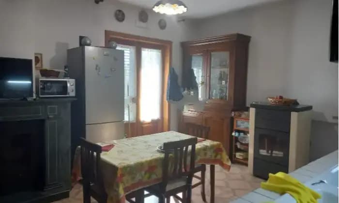 Rexer-Castelcivita-Appartamento-garagesottotetto-in-vendita-a-Castelcivita-SA-Cucina