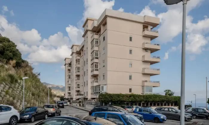 Rexer-Messina-Appartamento-trilocale-in-vendita-a-Messina-ME-ALTRO