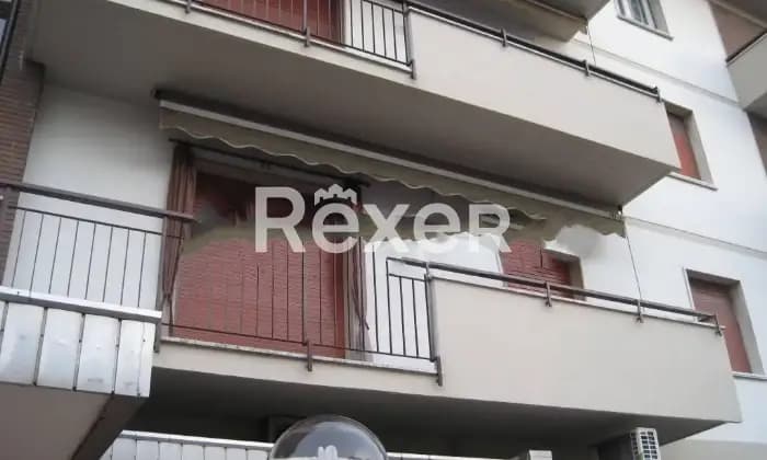 Rexer-MontecatiniTerme-Vendesi-Appartamento-via-Marruota-MontecatiniTermeGarage