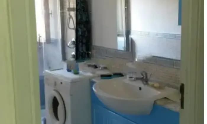 Rexer-Castagneto-Carducci-Vendesi-appartamento-in-via-Unit-dItalia-a-Castagneto-Carducci-Altro