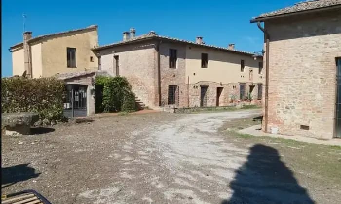 Rexer-Monteroni-dArbia-Vendesi-appartamento-in-ex-Agriturismo-Terrazzo