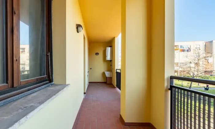 Rexer-Scandicci-Ampio-e-luminoso-appartamento-con-terrazzoBALCONI