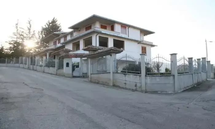 Rexer-Goriano-Sicoli-Appartamento-in-vendita-a-Goriano-Sicoli-Giardino