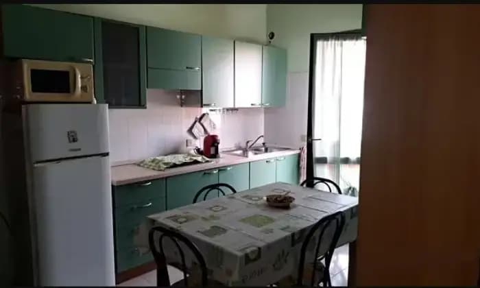 Rexer-Valledoria-Vendesi-appartamento-in-Gioacchino-Rossini-a-VALLEDORIA-Cucina