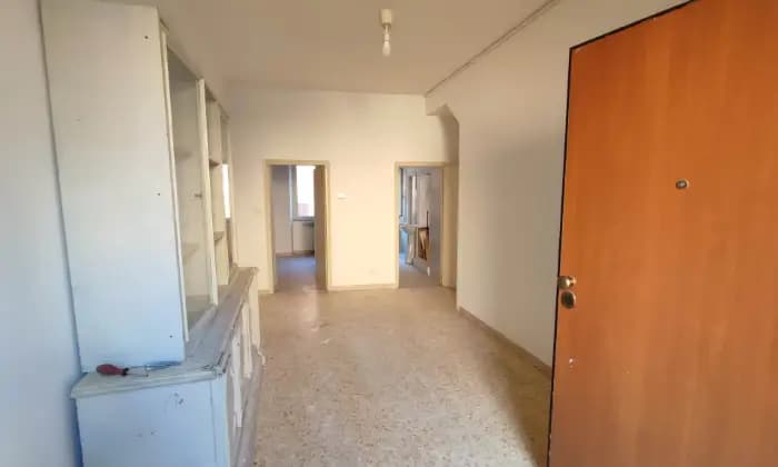 Rexer-Viterbo-Luminoso-appartamento-con-tre-ampie-camere-da-lettoAltro