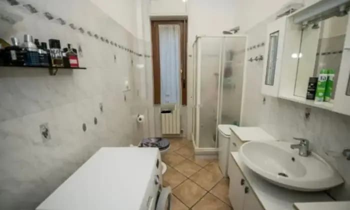 Rexer-Milano-Appartamento-in-vendita-in-via-Carlo-Boncompagniv-No-Ascensore-BAGNO