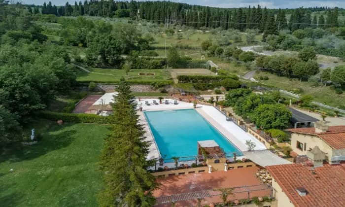 Rexer-Firenze-Villa-con-piscina-Firenze-collineGiardino