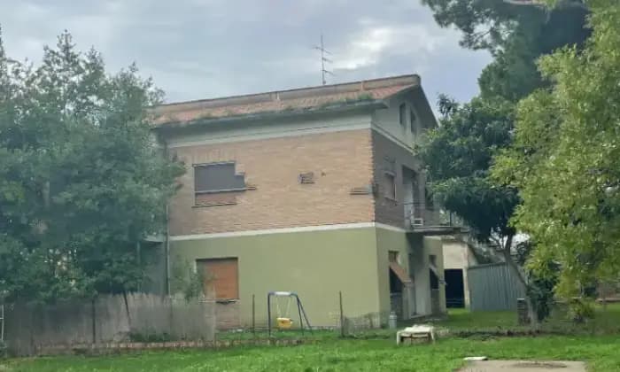 Rexer-Castiglione-del-Lago-Casalecascina-in-vendita-in-via-Trasimeno-I-Castiglione-del-LagoGiardino